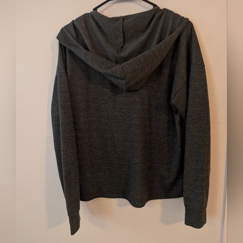 3 For $12 Clearance West‎ Coast Love Womens Grey Hooded Long Sleeve Shirt - Picture 4 of 5
